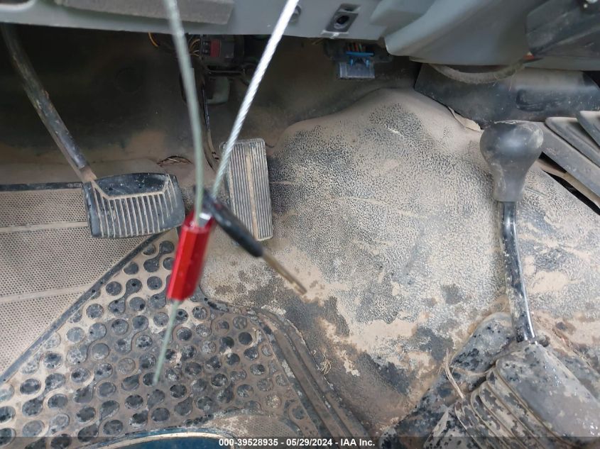 2004 Ford F-350 Lariat/Xl/Xlt VIN: 1FTSW31P34ED94588 Lot: 39528935