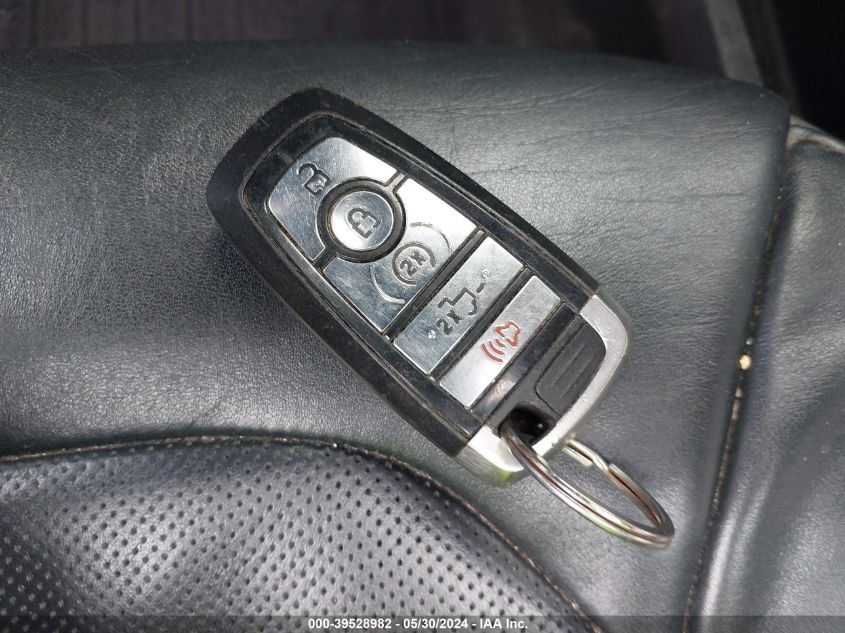 2019 Ford F-350 Platinum VIN: 1FT8W3DT8KEF33890 Lot: 39528982