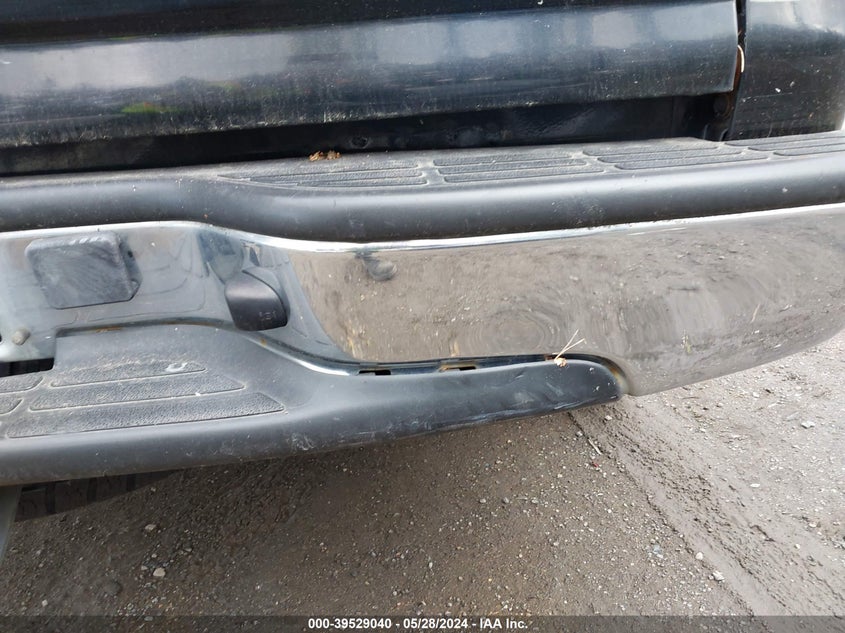 2004 Chevrolet Silverado 1500 Z71 VIN: 1GCEK19T54E164887 Lot: 39529040