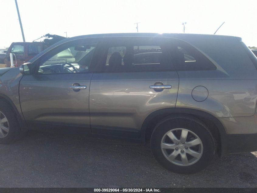 2012 Kia Sorento Lx VIN: 5XYKT3A18CG189665 Lot: 39529064