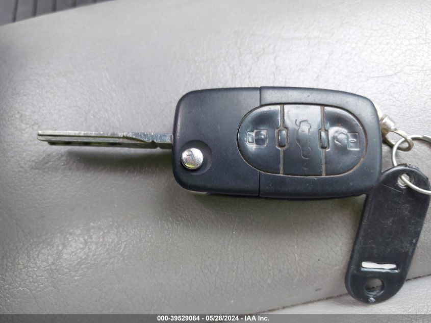 2004 Audi A4 3.0 Avant VIN: WAUVT68EX4A128159 Lot: 39529084