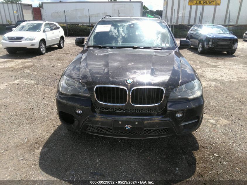 2013 BMW X5 xDrive35I/xDrive35I Premium/xDrive35I Sport Activity VIN: 5UXZV4C58D0E02976 Lot: 39529092