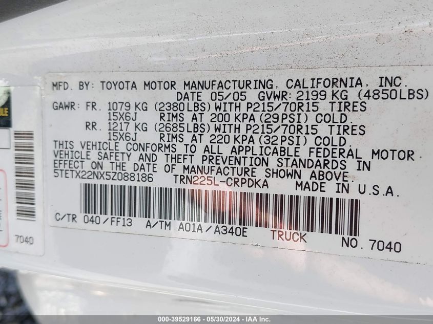 2005 Toyota Tacoma VIN: 5TETX22NX5Z088186 Lot: 39529166