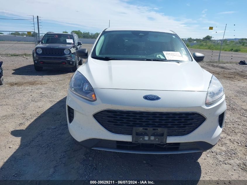 2022 Ford Escape Se VIN: 1FMCU9G65NUA61033 Lot: 39529211