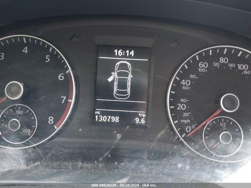 2013 Volkswagen Passat 2.5L Se VIN: 1VWBP7A32DC008981 Lot: 39529229