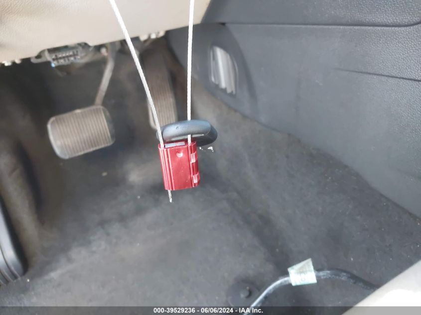 2011 Ford Explorer Xlt VIN: 1FMHK7D83BGA88392 Lot: 39529236