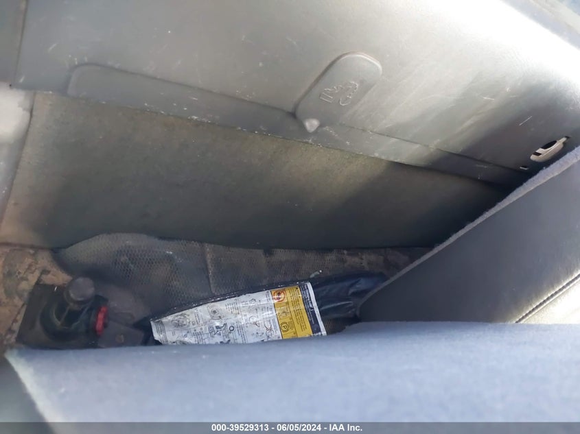 2004 Chevrolet Silverado 2500Hd Work Truck VIN: 1GBHC24U54E249961 Lot: 39529313