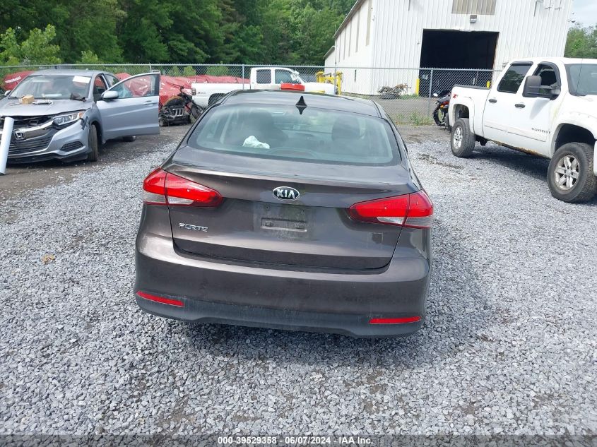 2017 Kia Forte Lx VIN: 3KPFK4A78HE139240 Lot: 39529358