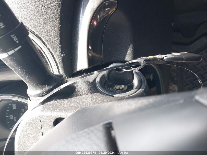 2013 Kia Sorento Lx VIN: 5XYKT3A66DG367084 Lot: 39529374