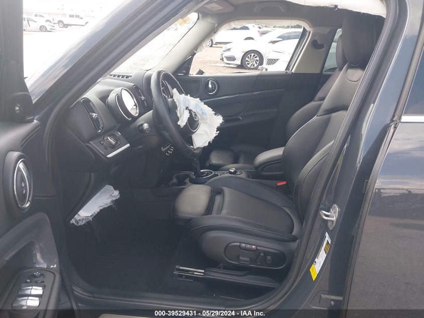 2017 Mini Countryman Cooper S VIN: WMZYT3C30H3B66162 Lot: 39529431