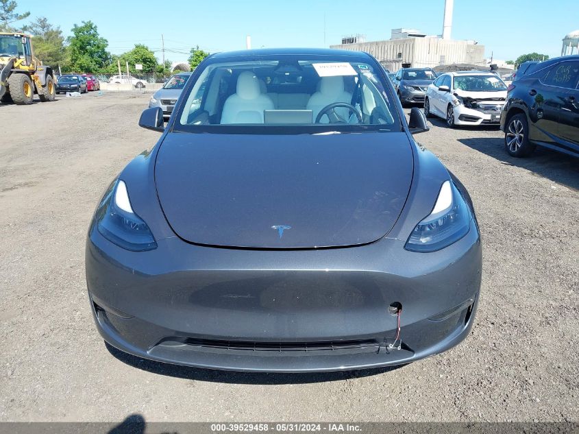 2023 Tesla Model Y Awd/Long Range Dual Motor All-Wheel Drive VIN: 7SAYGDEE7PF872944 Lot: 39529458