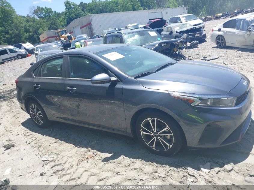 2022 Kia Forte Lxs VIN: 3KPF24AD0NE450601 Lot: 39529557