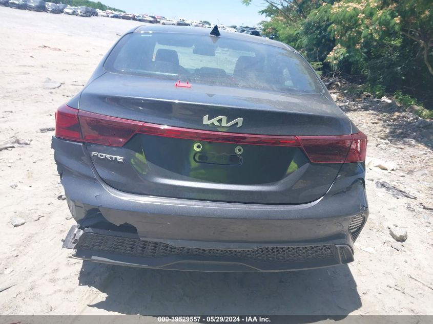 2022 Kia Forte Lxs VIN: 3KPF24AD0NE450601 Lot: 39529557