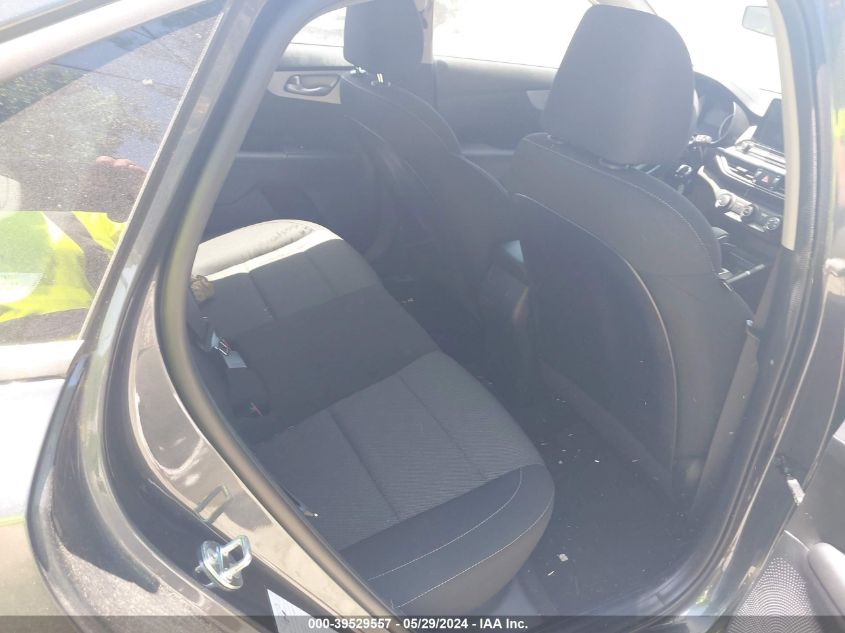 2022 Kia Forte Lxs VIN: 3KPF24AD0NE450601 Lot: 39529557