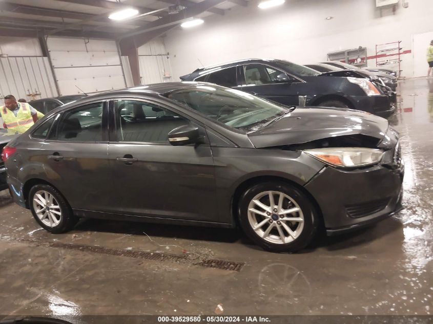 2016 Ford Focus Se VIN: 1FADP3F2XGL365498 Lot: 39529580