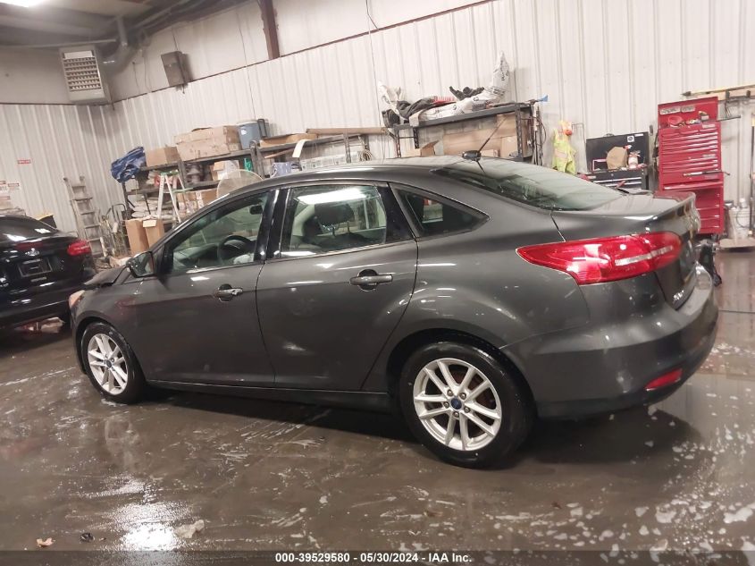 2016 Ford Focus Se VIN: 1FADP3F2XGL365498 Lot: 39529580