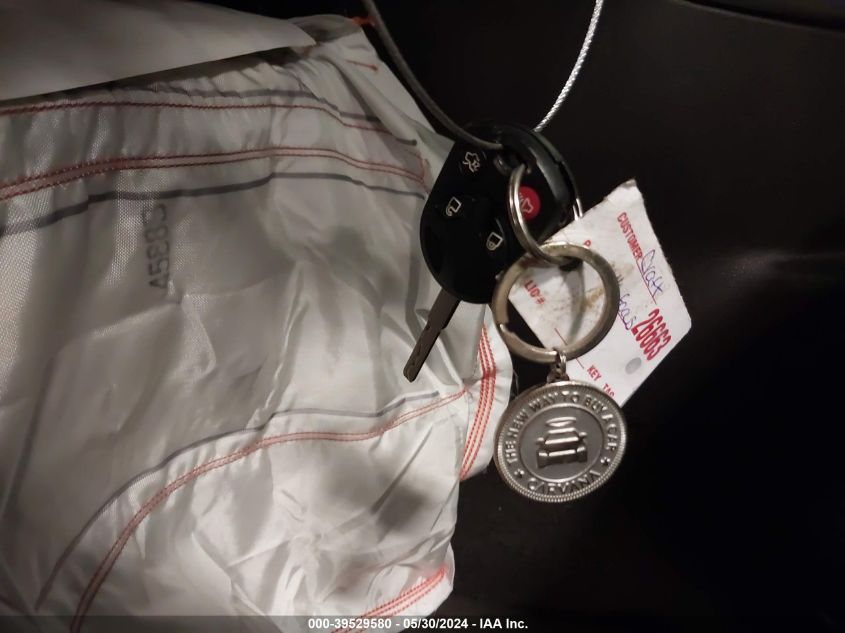 2016 Ford Focus Se VIN: 1FADP3F2XGL365498 Lot: 39529580