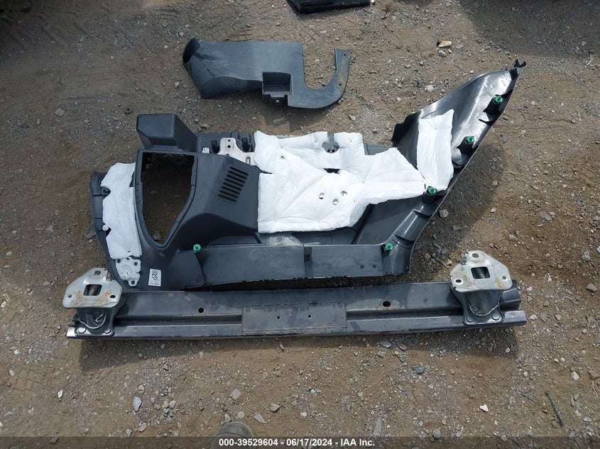 2017 Nissan Rogue Sv VIN: JN8AT2MT9HW152111 Lot: 39529604