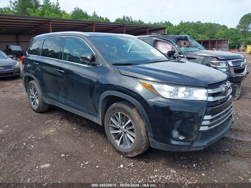 2019 TOYOTA HIGHLANDER