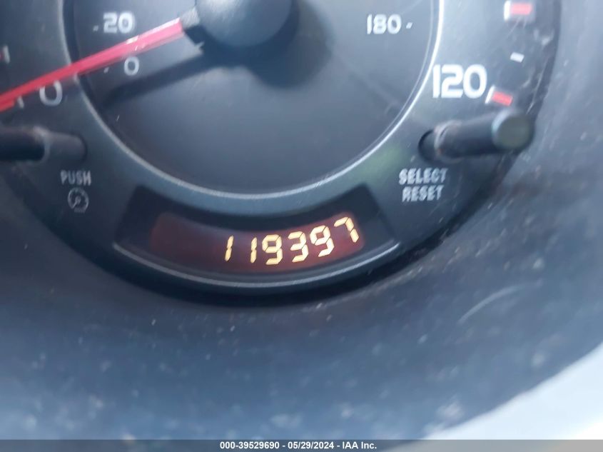 2005 Honda Element Lx VIN: 5J6YH18325L001926 Lot: 39529690