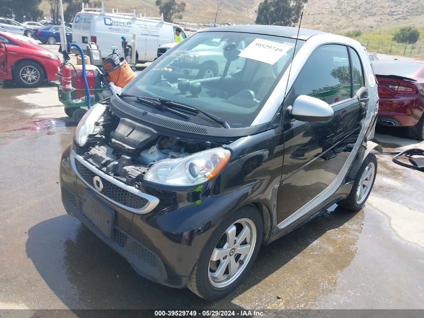 2013 Smart Fortwo Passion/Pure VIN: WMEEJ3BA6DK670058 Lot: 39529749