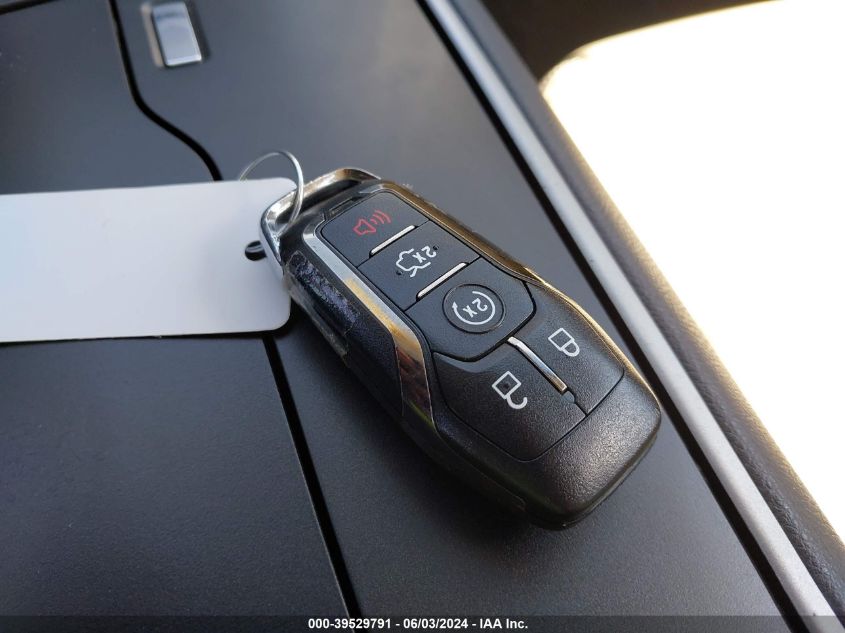 2013 Lincoln Mkz VIN: 3LN6L2G96DR800921 Lot: 39529791