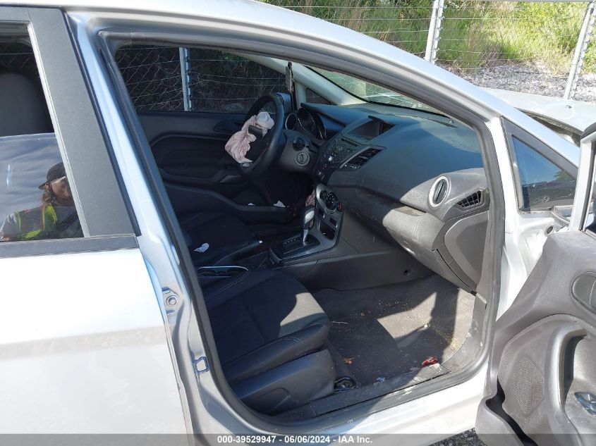 VIN 3FADP4EJ2KM116019 2019 FORD FIESTA SE