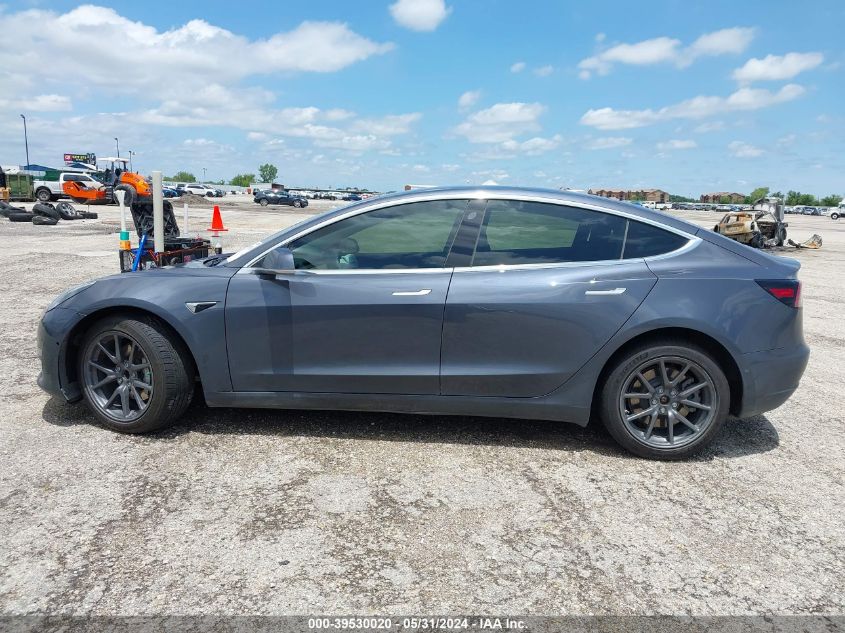 2018 Tesla Model 3 Long Range/Mid Range VIN: 5YJ3E1EA8JF041095 Lot: 39530020