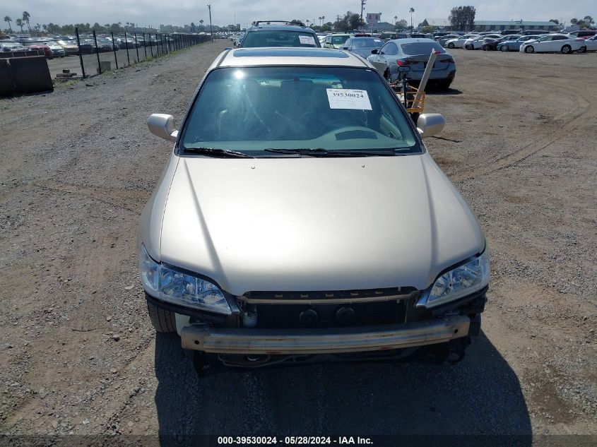 2001 Honda Accord 3.0 Ex VIN: 1HGCG16561A004715 Lot: 39530024