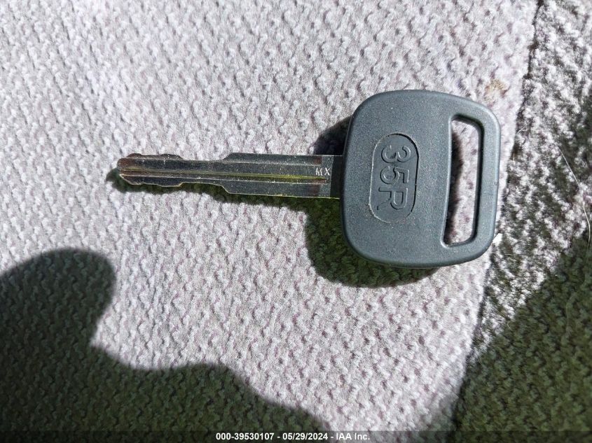 1995 Toyota Camry Le VIN: JT2SK12E0S0329875 Lot: 39530107