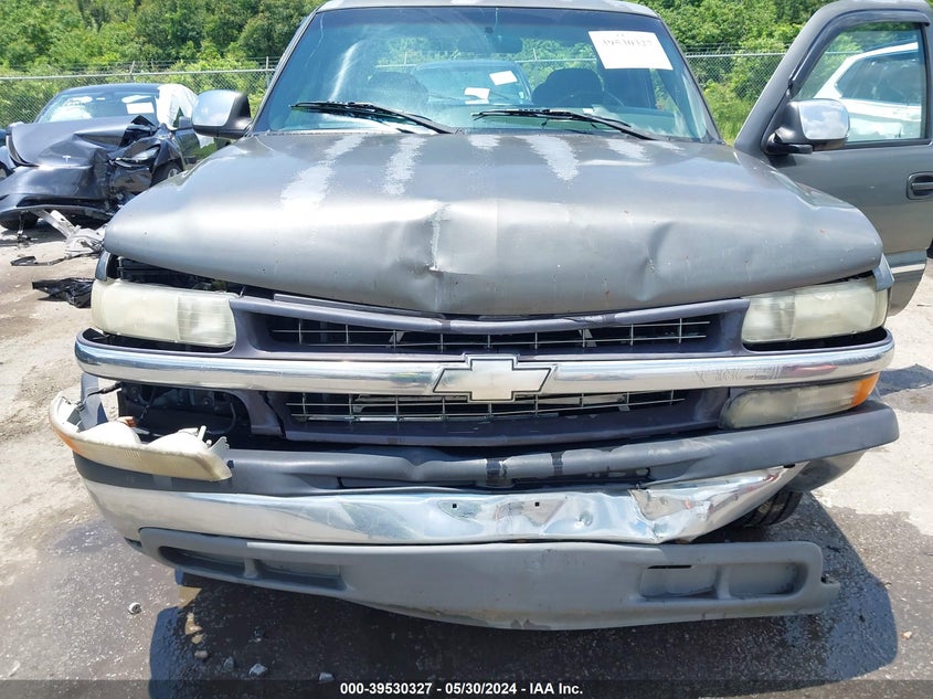 2001 Chevrolet Silverado 1500 Ls VIN: 2GCEC19T711242516 Lot: 39530327