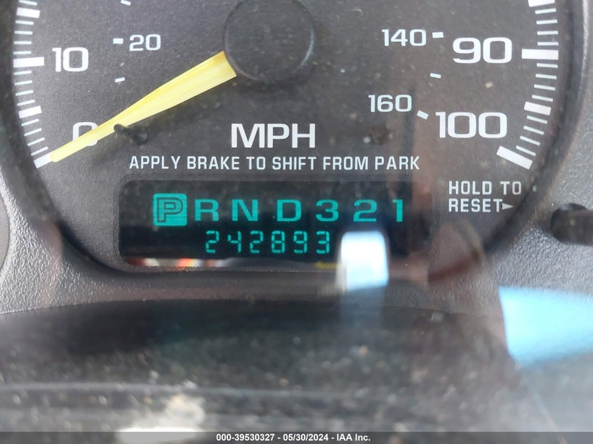 2001 Chevrolet Silverado 1500 Ls VIN: 2GCEC19T711242516 Lot: 39530327