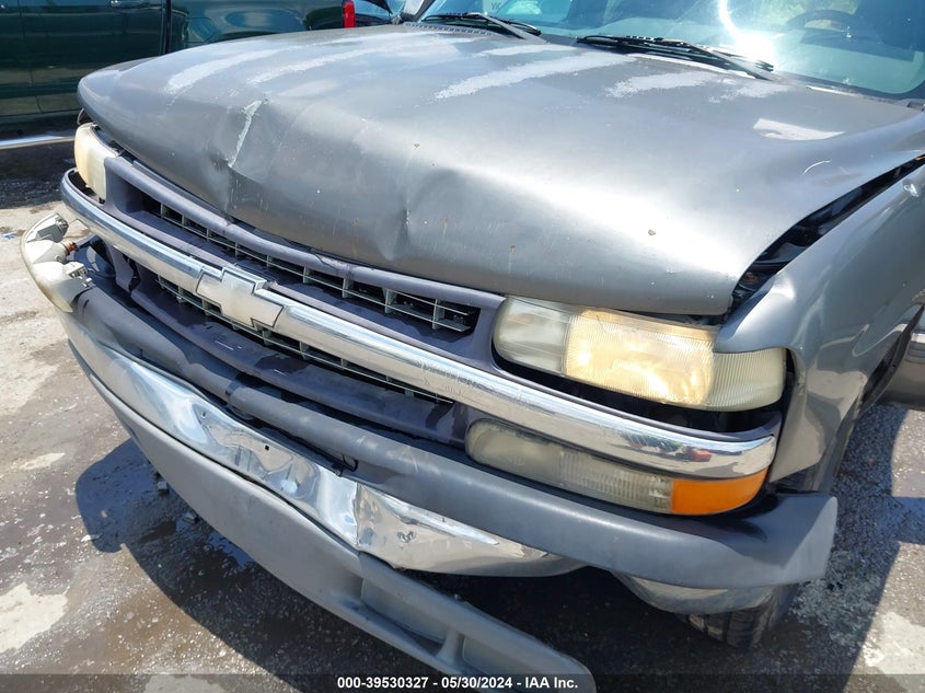 2001 Chevrolet Silverado 1500 Ls VIN: 2GCEC19T711242516 Lot: 39530327