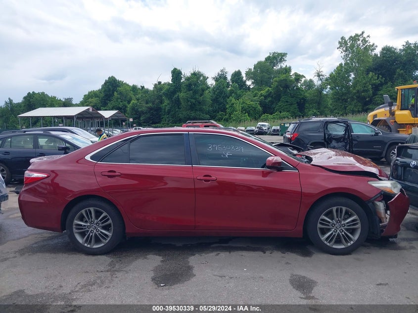 2015 Toyota Camry Se VIN: 4T1BF1FK9FU885978 Lot: 39530339