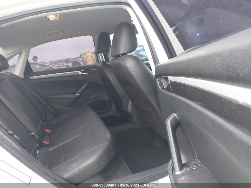 2017 Volkswagen Passat 1.8T R-Line VIN: 1VWDT7A37HC030047 Lot: 39530407