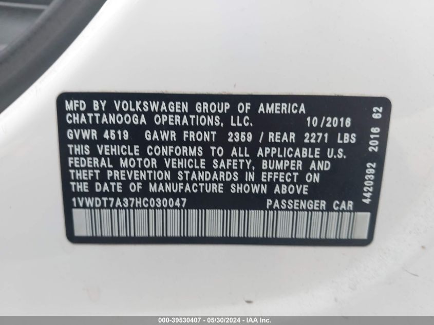 2017 Volkswagen Passat 1.8T R-Line VIN: 1VWDT7A37HC030047 Lot: 39530407