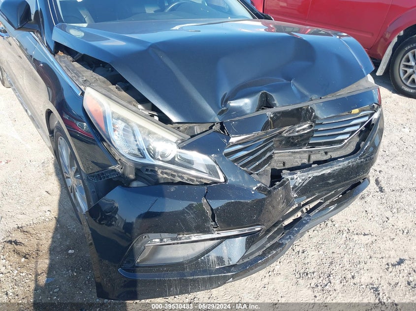 2015 Hyundai Sonata Limited VIN: 5NPE34AF9FH145489 Lot: 39530483