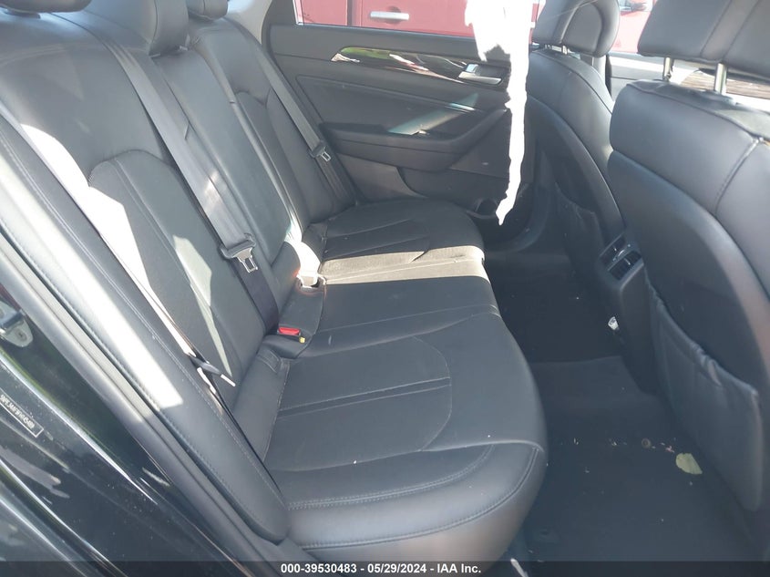 2015 Hyundai Sonata Limited VIN: 5NPE34AF9FH145489 Lot: 39530483