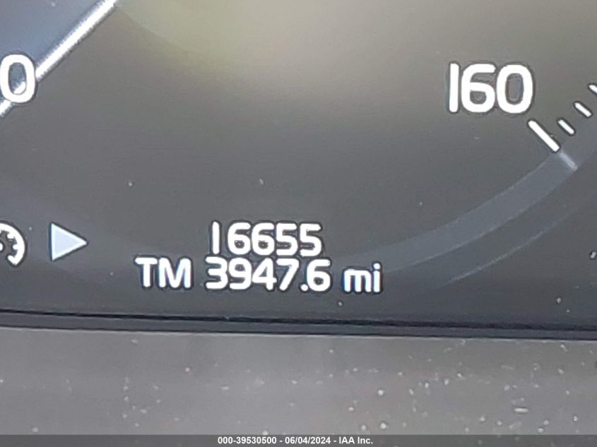 2021 Volvo Xc60 T5 Momentum VIN: YV4102RK4M1875292 Lot: 39530500