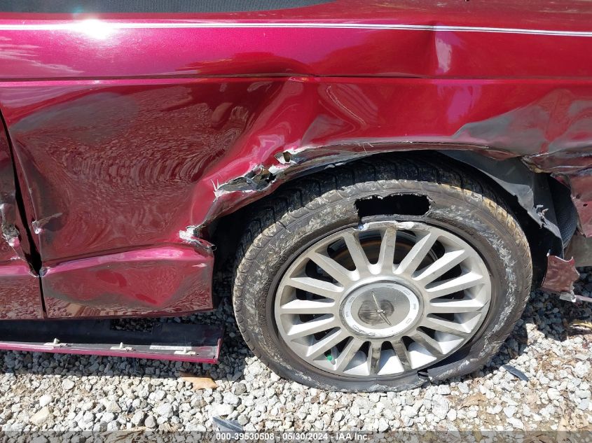 2004 Ford Thunderbird VIN: 1FAHP60A14Y107761 Lot: 39530508