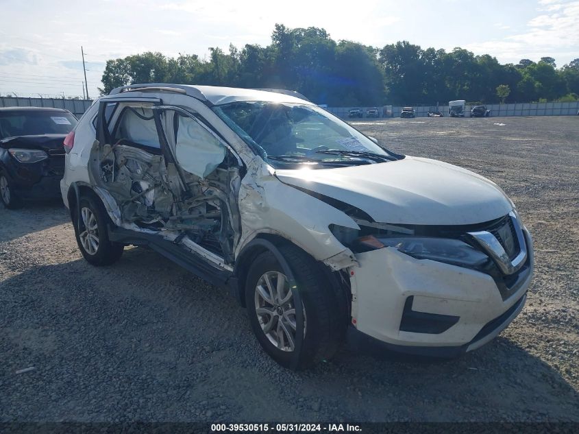 5N1AT2MT1HC826597 2017 NISSAN ROGUE - Image 1