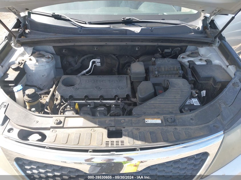 2011 Kia Sorento Lx VIN: 5XYKT3A13BG153428 Lot: 39530605