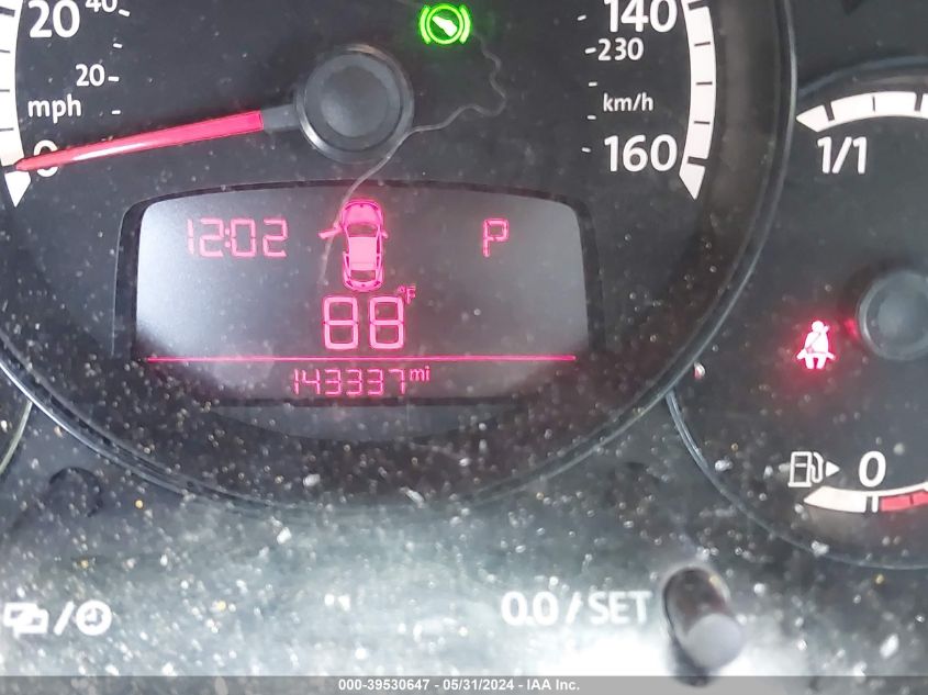 2013 Volkswagen Beetle 2.5L Entry VIN: 3VWFP7AT1DM645196 Lot: 39530647