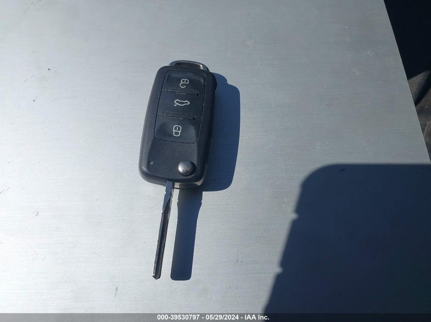 2012 Volkswagen Jetta 2.0L S VIN: 3VW1K7AJ7CM427835 Lot: 39530797