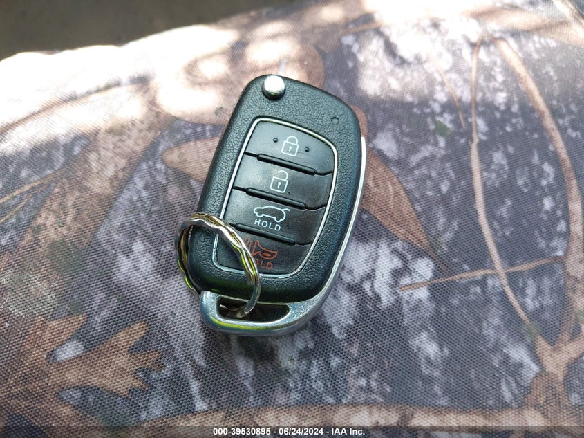 2018 Hyundai Santa Fe Sport 2.4L VIN: 5XYZT3LB3JG569403 Lot: 39530895