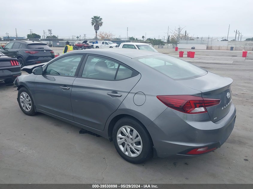 VIN 5NPD74LF6KH493144 2019 HYUNDAI ELANTRA SE