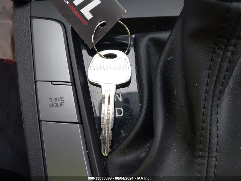 2019 Hyundai Elantra Se VIN: 5NPD74LF6KH493144 Lot: 39530898