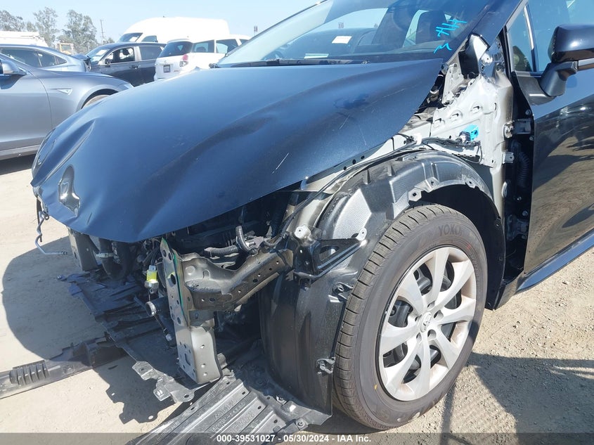 VIN JTDB4MEE6R3022668 2024 TOYOTA COROLLA LE