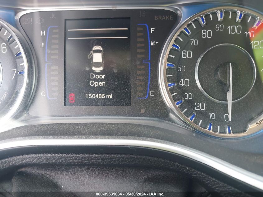 2015 Chrysler 200 Limited VIN: 1C3CCCAB6FN697986 Lot: 39531034