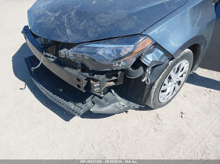 2017 Toyota Corolla Le VIN: 2T1BURHE0HC862542 Lot: 39531050